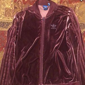 Addidas jacket marron color